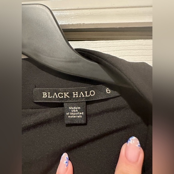 Black Halo Allic Sheath Dress - Picture 4 of 5